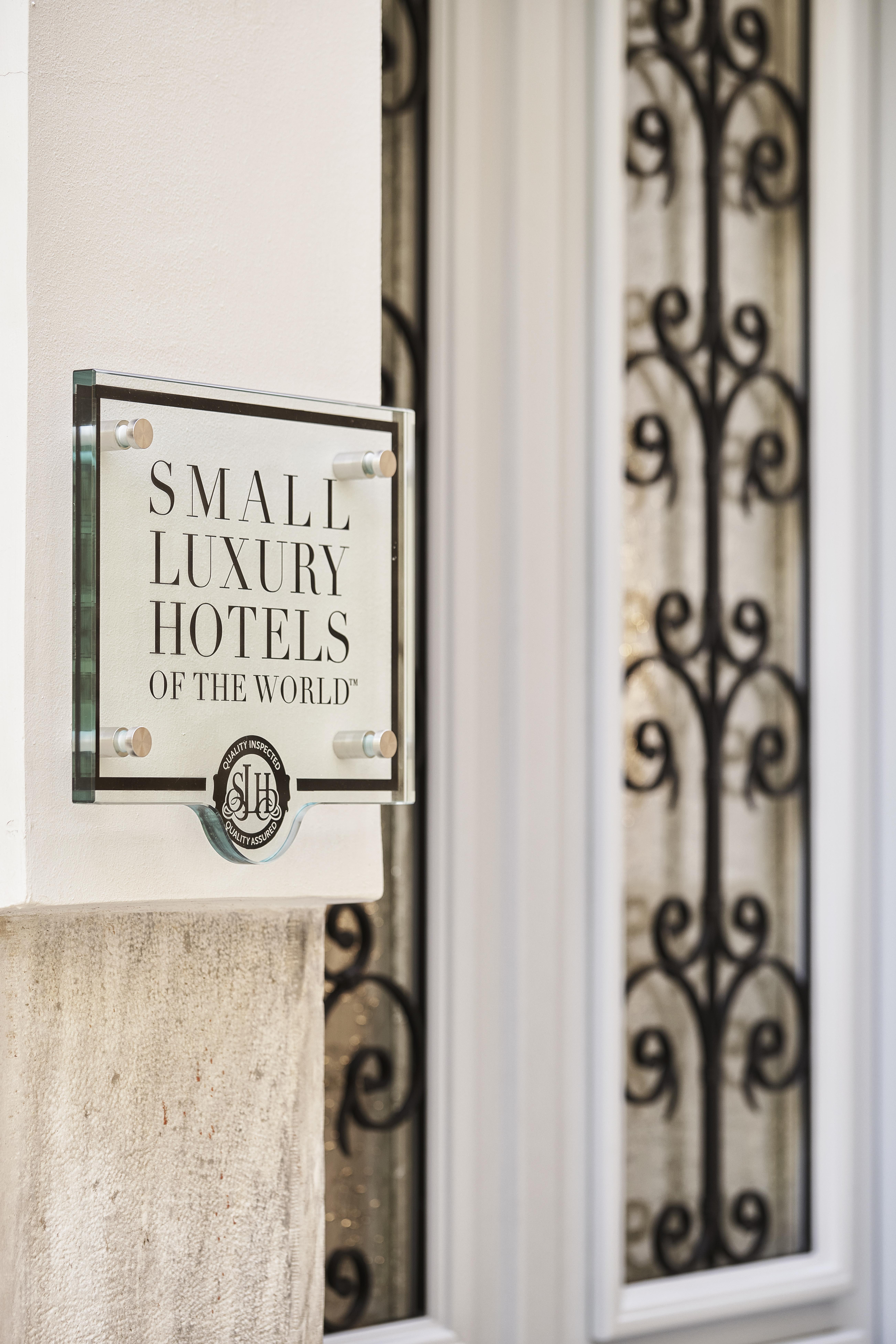 A77 Suites, Small Luxury Hotels Of The World Αθήνα Εξωτερικό φωτογραφία