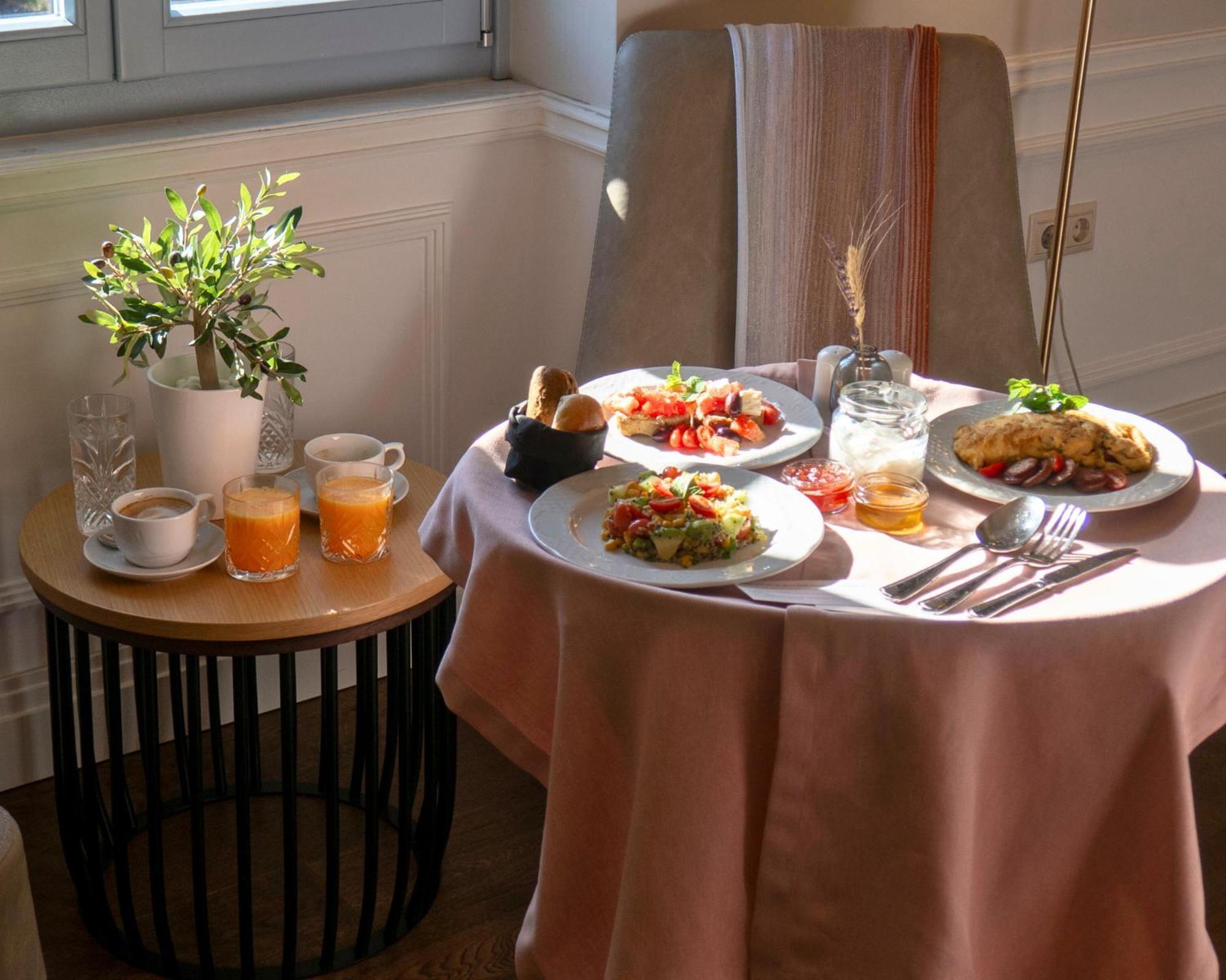 A77 Suites, Small Luxury Hotels Of The World Αθήνα Εξωτερικό φωτογραφία